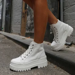 Deserve White Canvas Boot