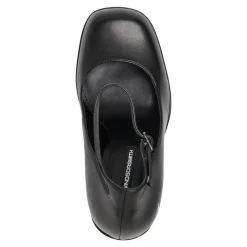 Dizzy Black Leather