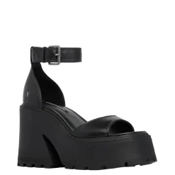 Flaws Black Leather Sandal