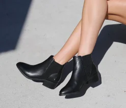 Raf Black Leather