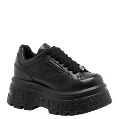 Swerve Black Leather