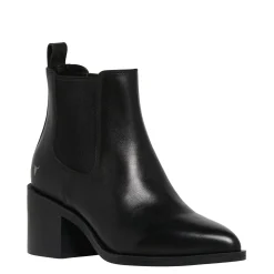 Wonder Black Leather Boot